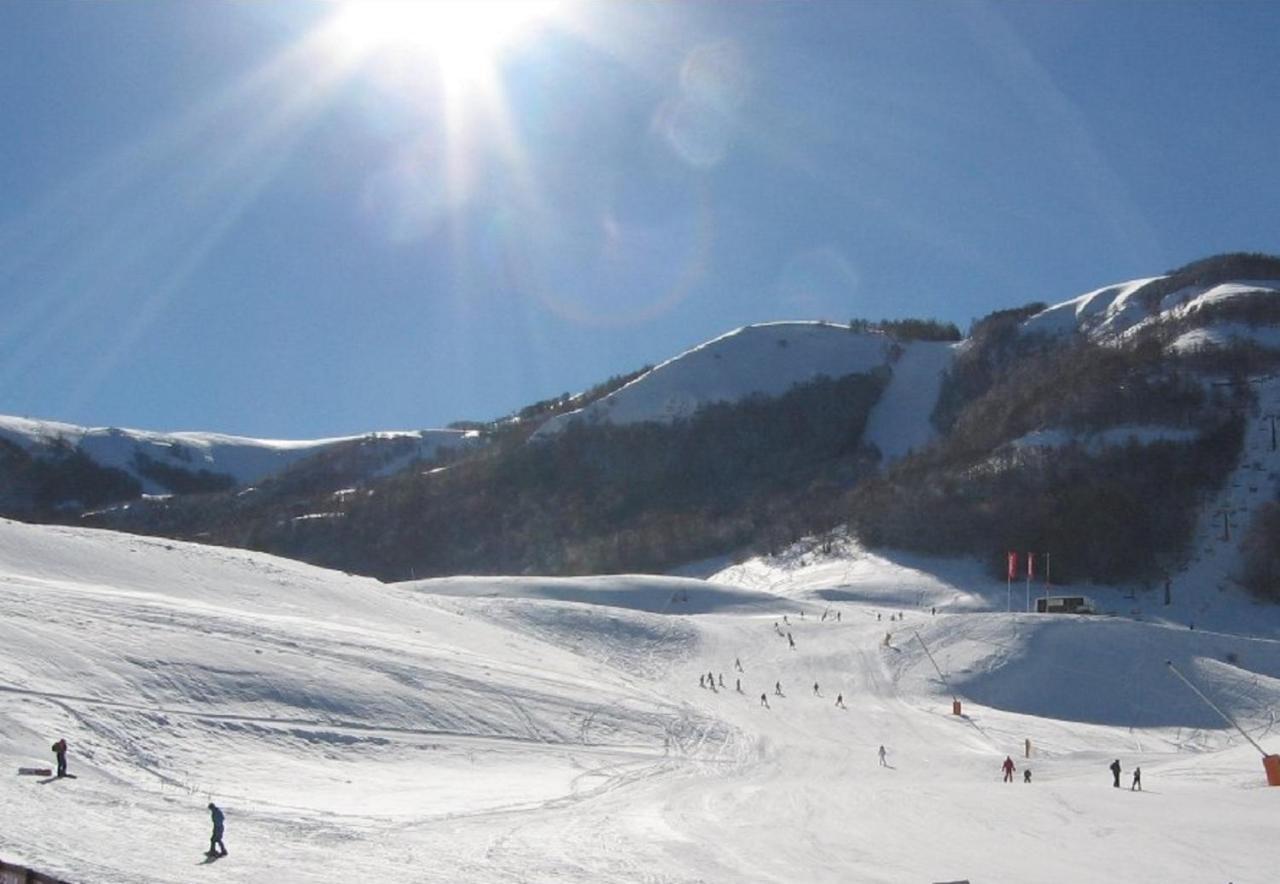 Complesso Turistico Aurora - Camere B&B Poggio Picenze 外观 照片