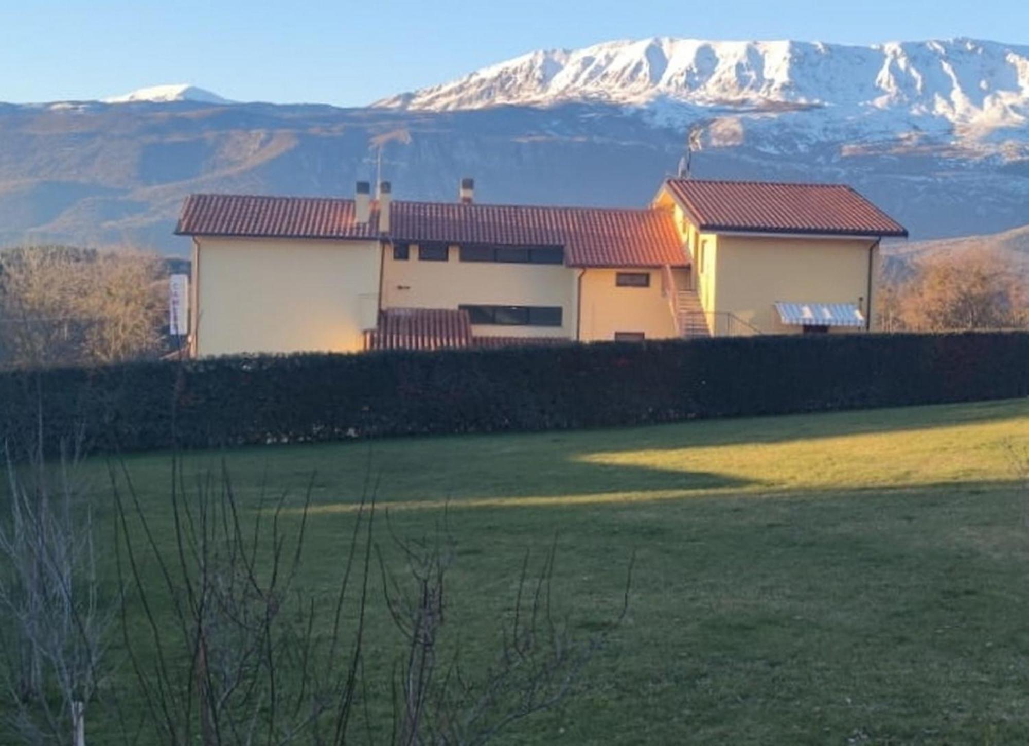 Complesso Turistico Aurora - Camere B&B Poggio Picenze 外观 照片