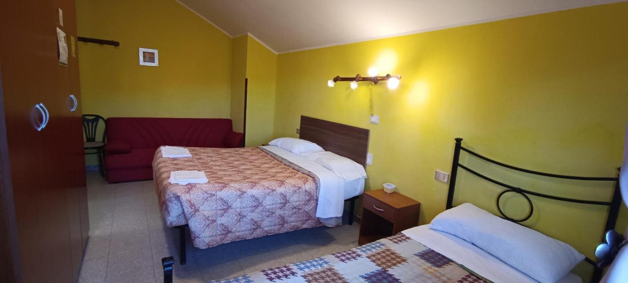 Complesso Turistico Aurora - Camere B&B Poggio Picenze 外观 照片