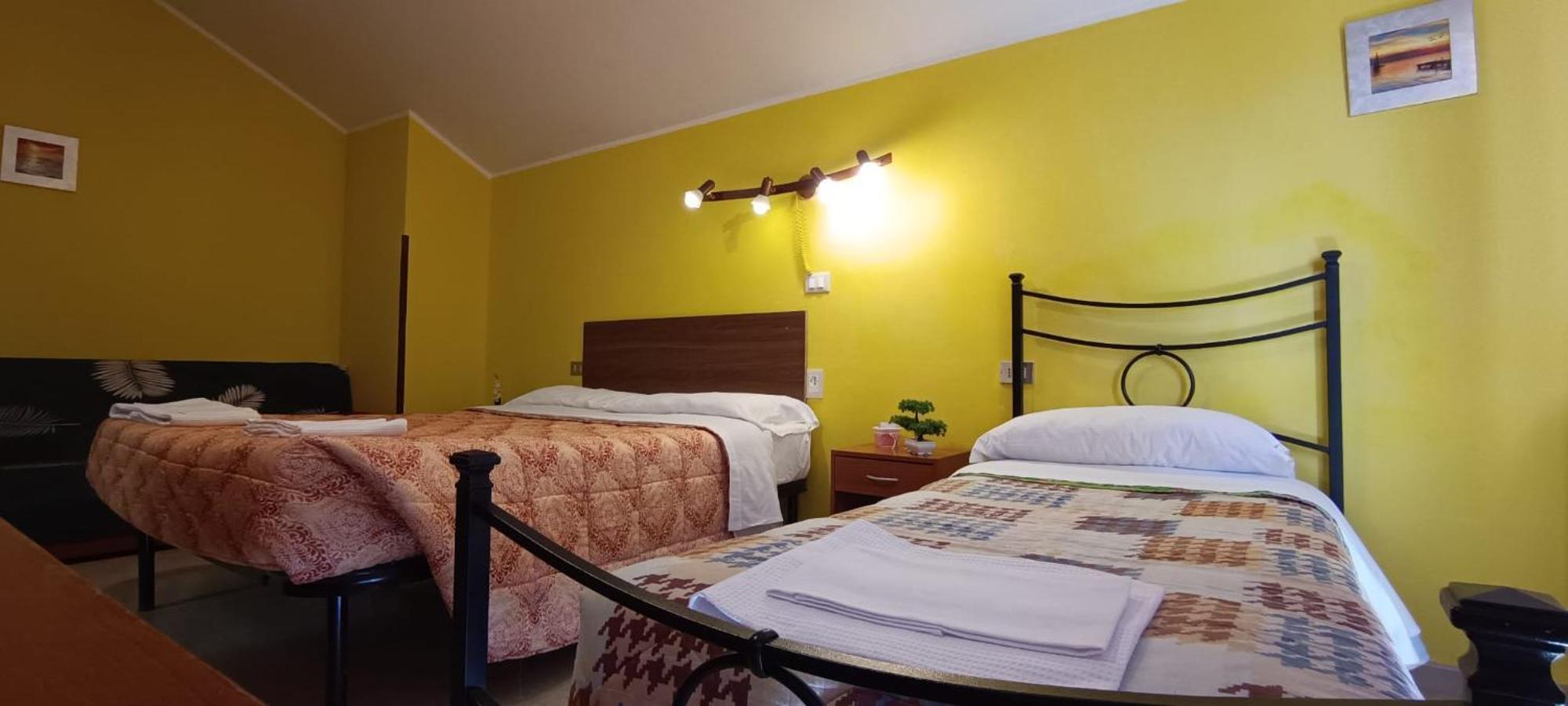 Complesso Turistico Aurora - Camere B&B Poggio Picenze 外观 照片