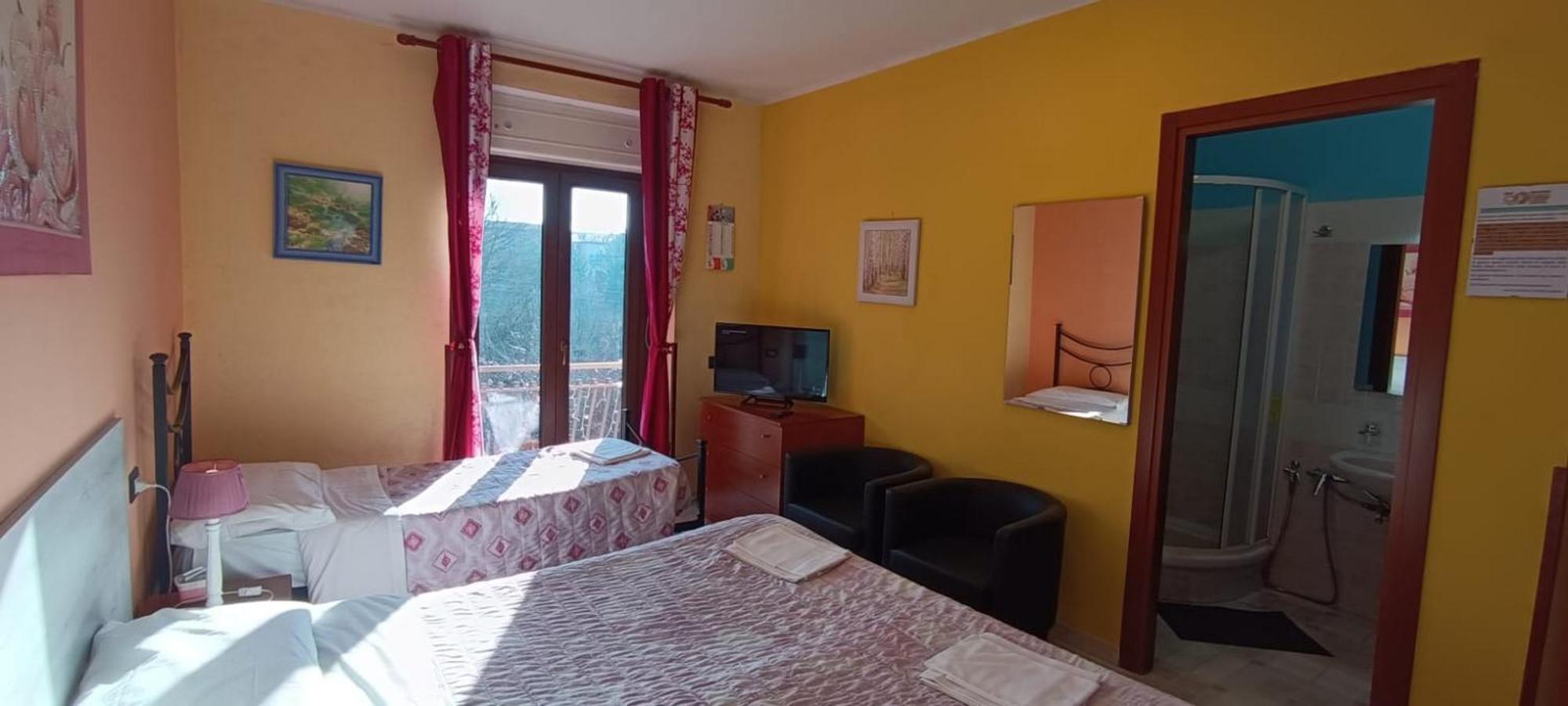 Complesso Turistico Aurora - Camere B&B Poggio Picenze 外观 照片