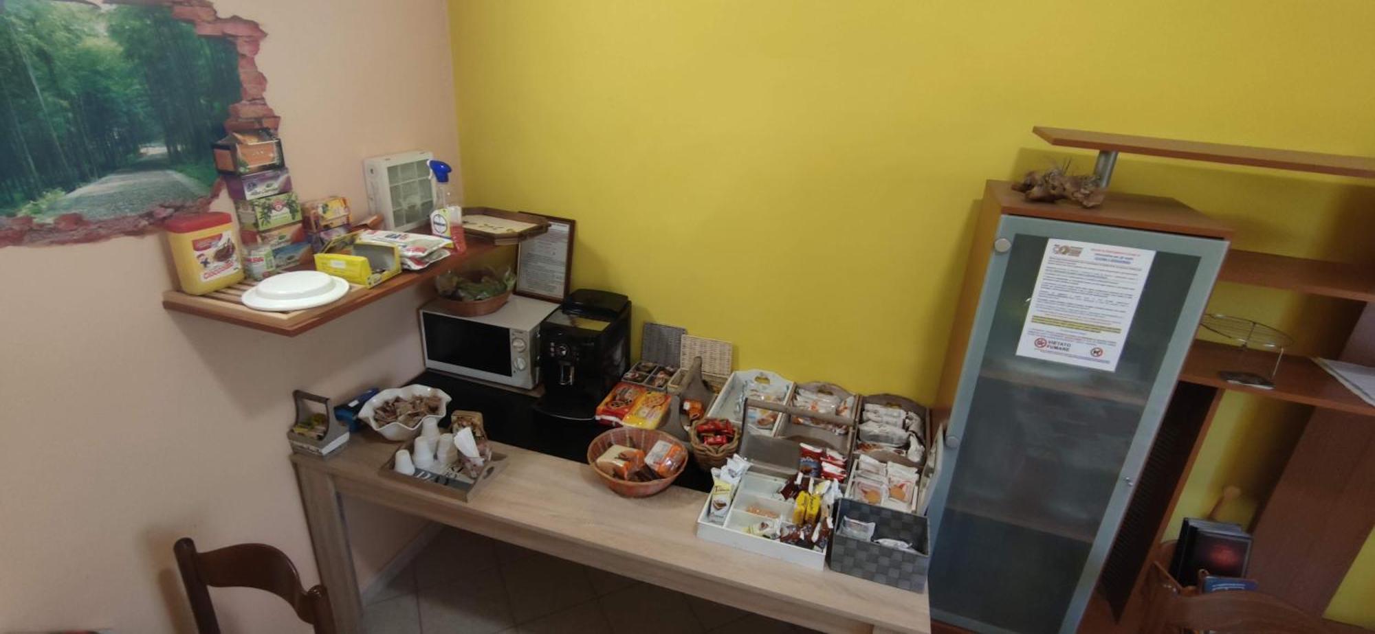 Complesso Turistico Aurora - Camere B&B Poggio Picenze 外观 照片