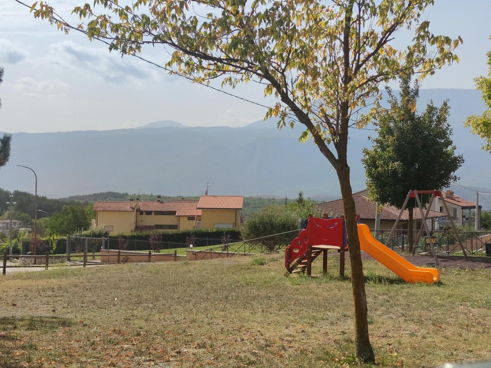 Complesso Turistico Aurora - Camere B&B Poggio Picenze 外观 照片